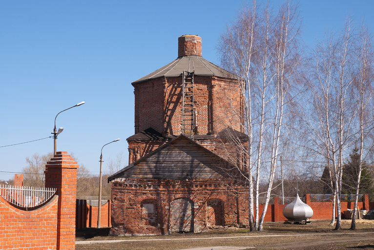 Церковь Троицы Живоначальной)